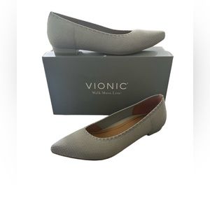 NIB Vionic Dahlia Light Grey Knit Flats. Women’s Size: 9.5